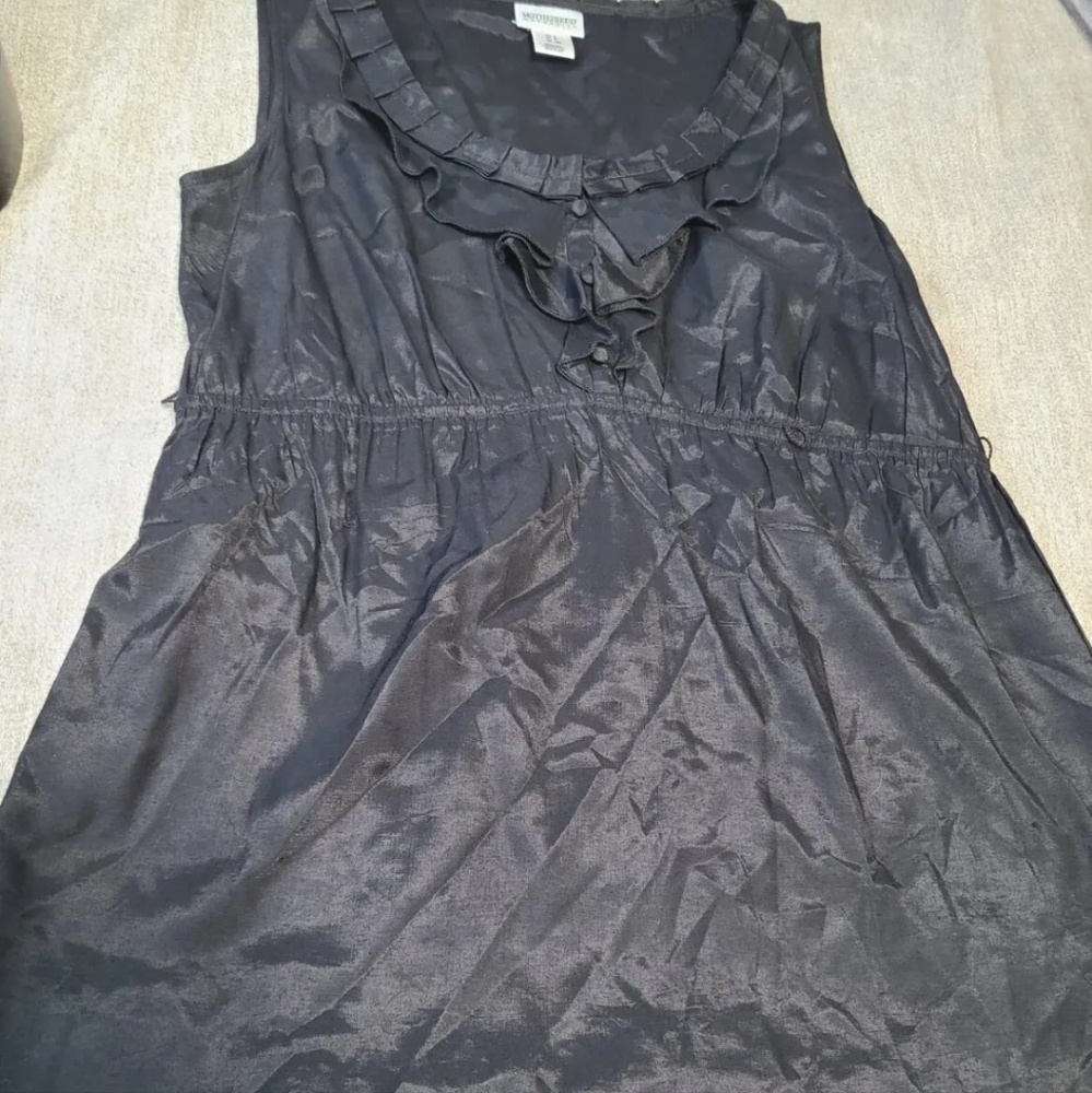 Motherhood Maternity Women's  Sleeveless Shirt smal